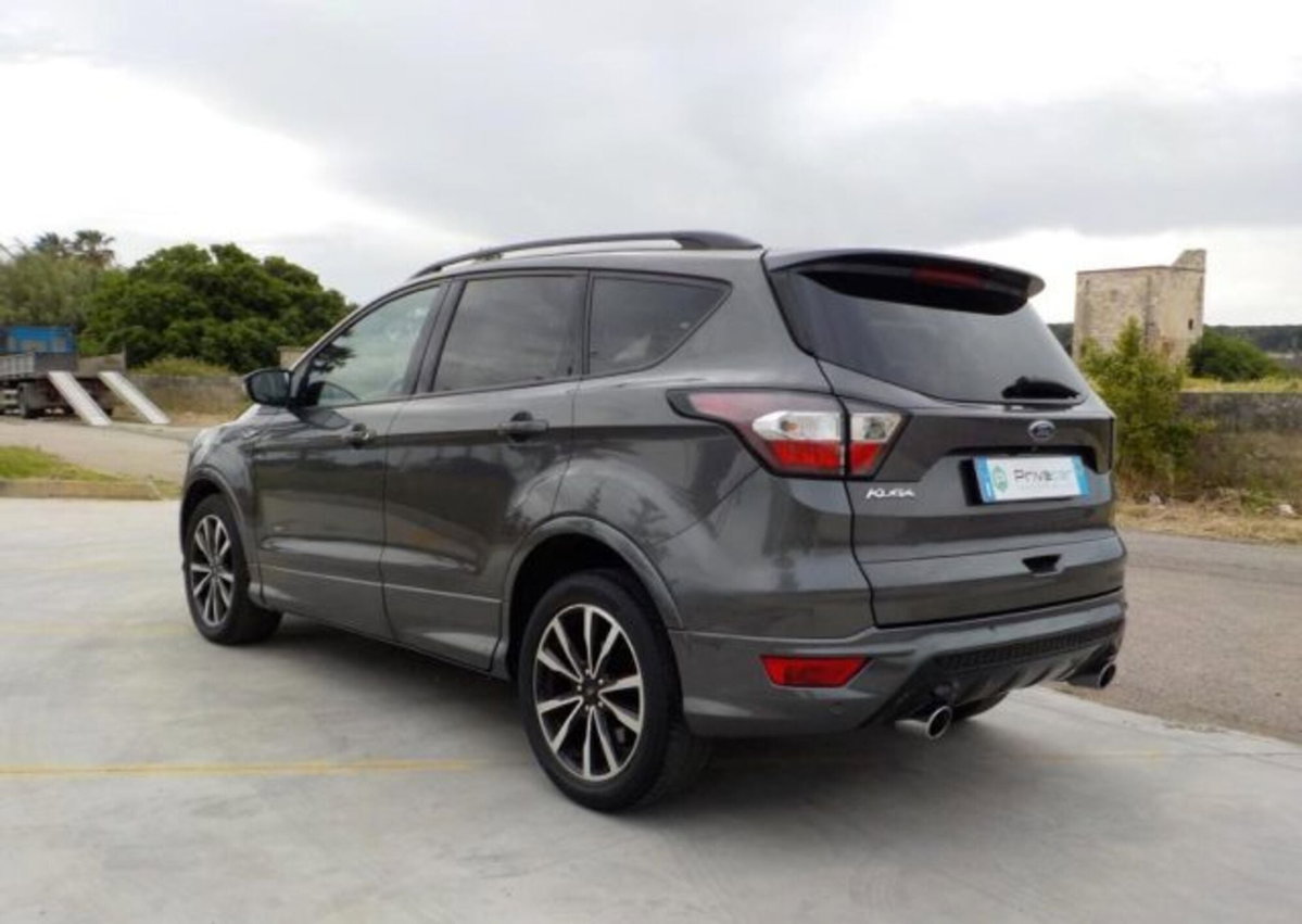 Ford Kuga 2.0 TDCI 180 CV S&S 4WD Powershift ST-Line (7)