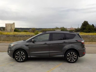 Ford Kuga 2.0 TDCI 180 CV S&S 4WD Powershift ST-Line (8)