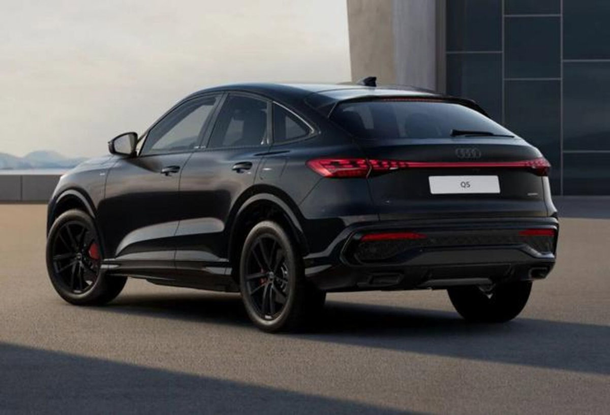 Audi Q5 Sportback 3.0 tdi mhev+ S line edition quattro 299cv s-tronic (3)