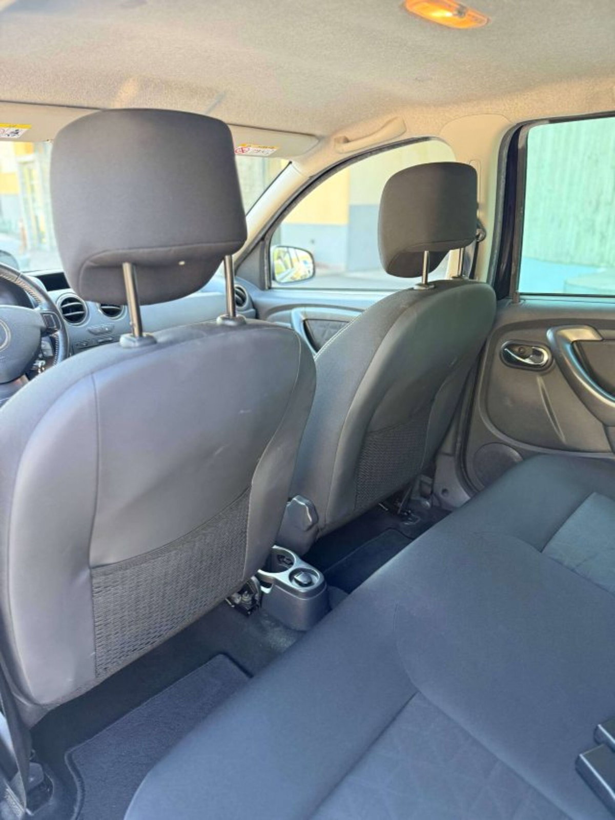 Dacia Duster 1.5 dCi 110CV 4x4 Ambiance (10)