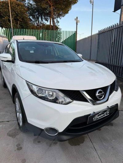 Nissan Qashqai 1.6 dCi 2WD Tekna (4)