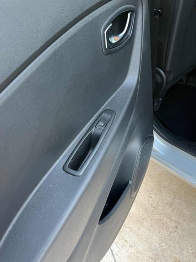 Renault Captur dCi 8V 110 CV Start&Stop Energy Initiale Paris (18)