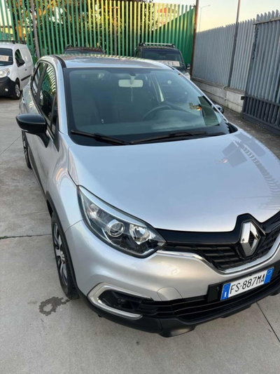 Renault Captur dCi 8V 110 CV Start&Stop Energy Initiale Paris (8)