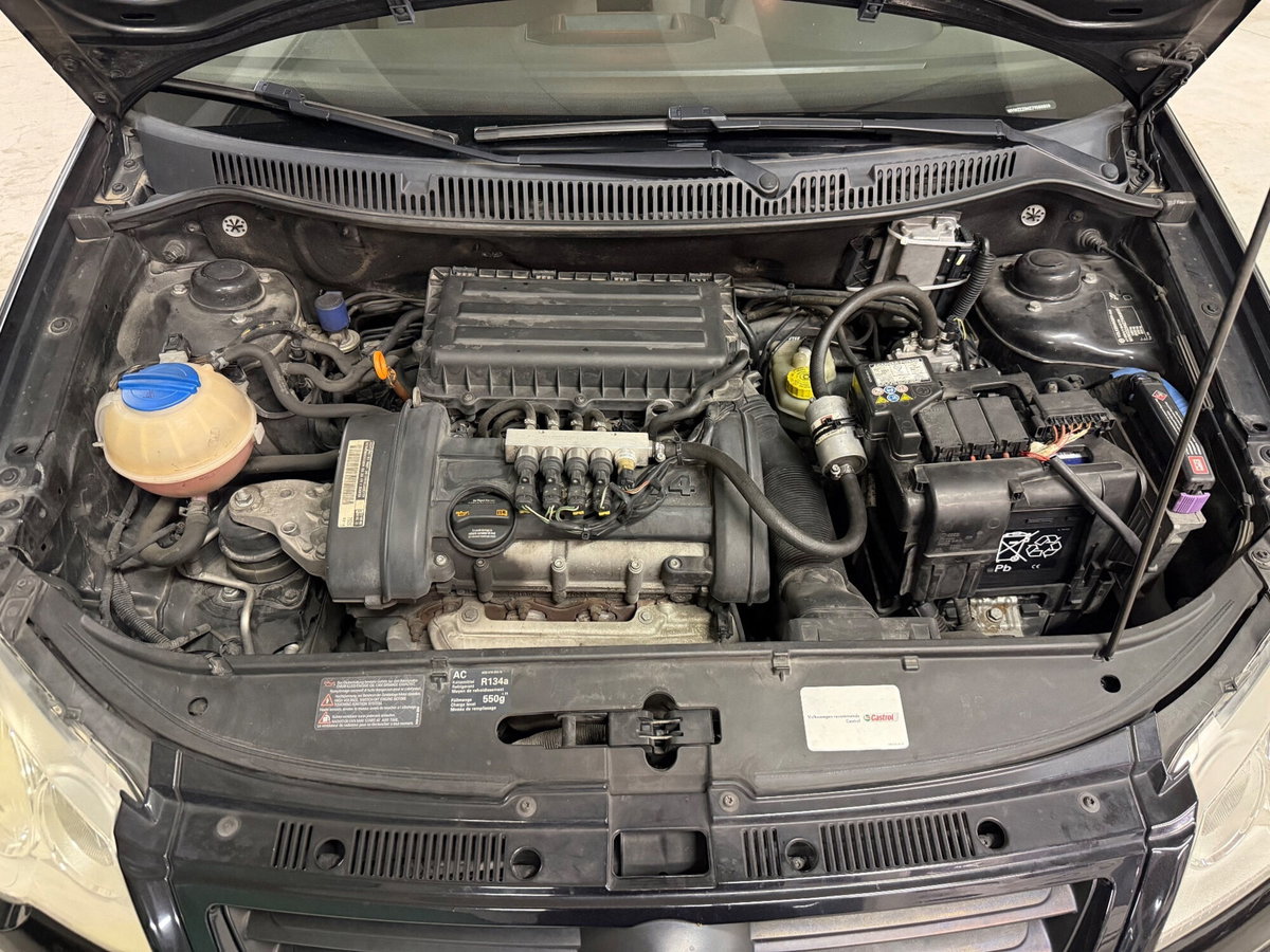Volkswagen Polo 1.4/80CV 16V 5p. Comfortline (10)