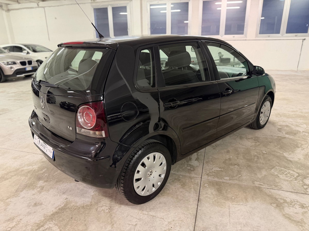 Volkswagen Polo 1.4/80CV 16V 5p. Comfortline (5)