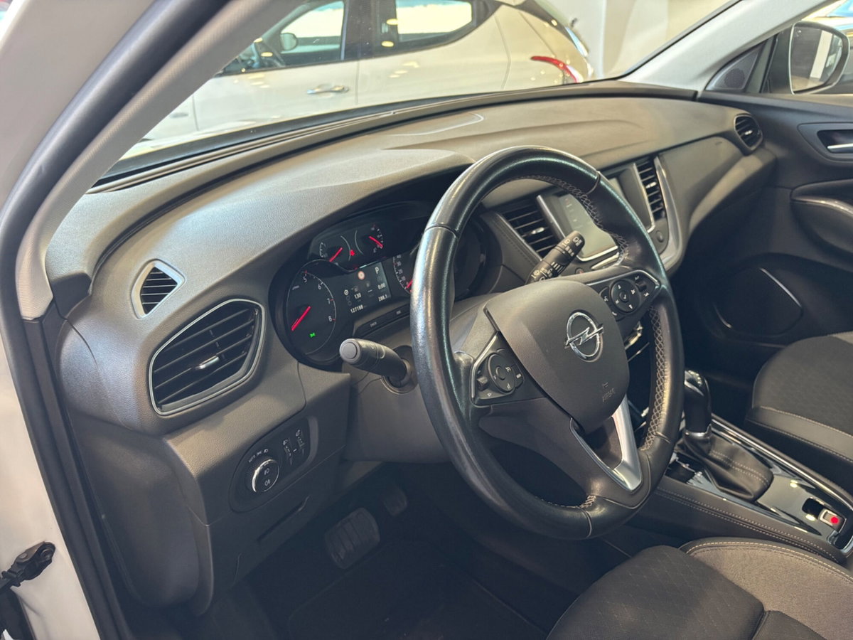 Opel Grandland 1.5 diesel Ecotec aut. Ultimate (7)