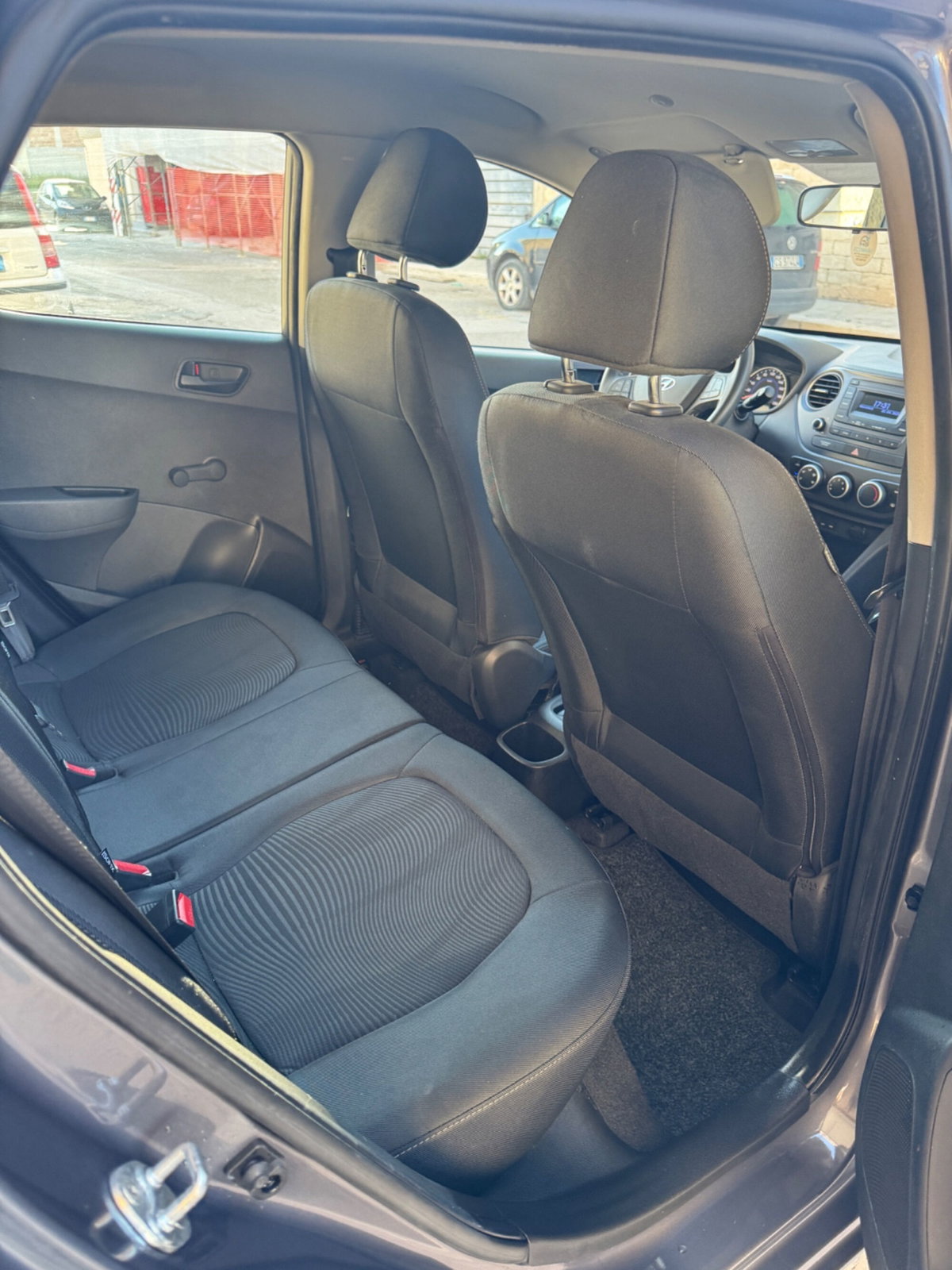 Hyundai i10 1.0 MPI Prime (9)