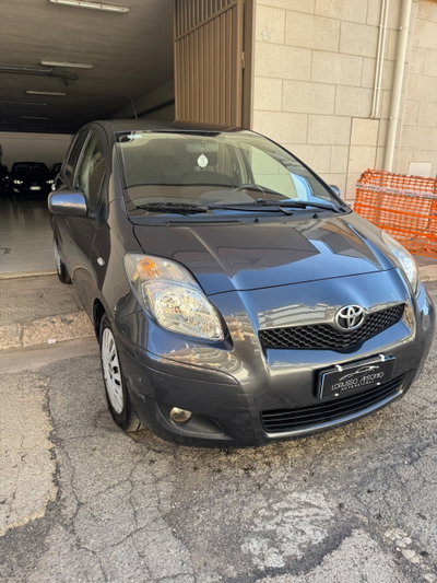 Toyota Yaris 1.D-4D DPF 5 porte M-MT Sol (2)