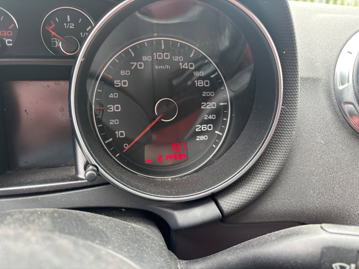 Audi TT Coupé Coupè 2.0 TFSI S tronic (8)