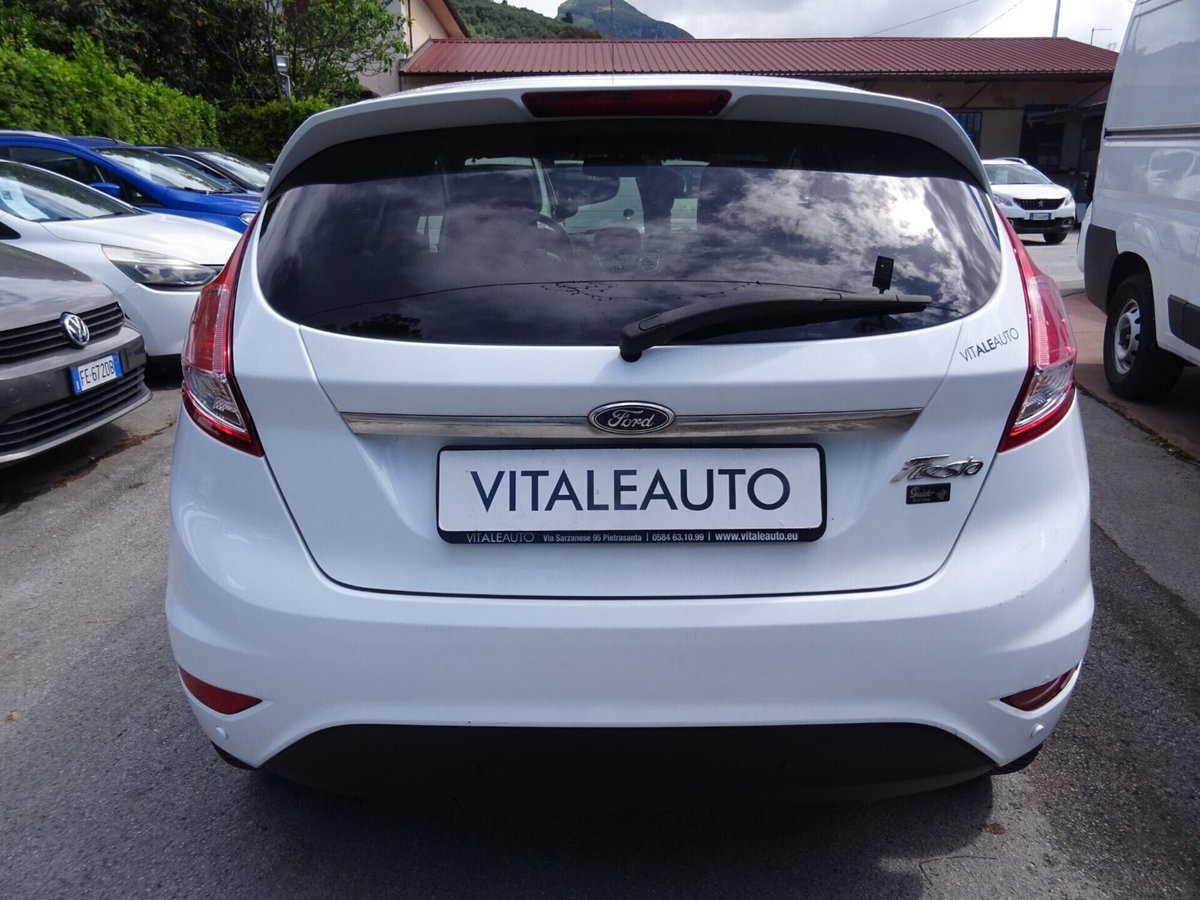 Ford Fiesta 1.4 5p. Bz.- GPL Titanium (5)