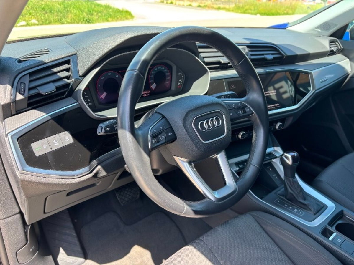 Audi Q3 Sportback 35 TDI quattro S tronic Business Plus (13)