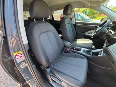 Audi Q3 Sportback 35 TDI quattro S tronic Business Plus (15)