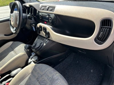 Fiat Panda 0.9 TwinAir Turbo Natural Power Lounge (11)