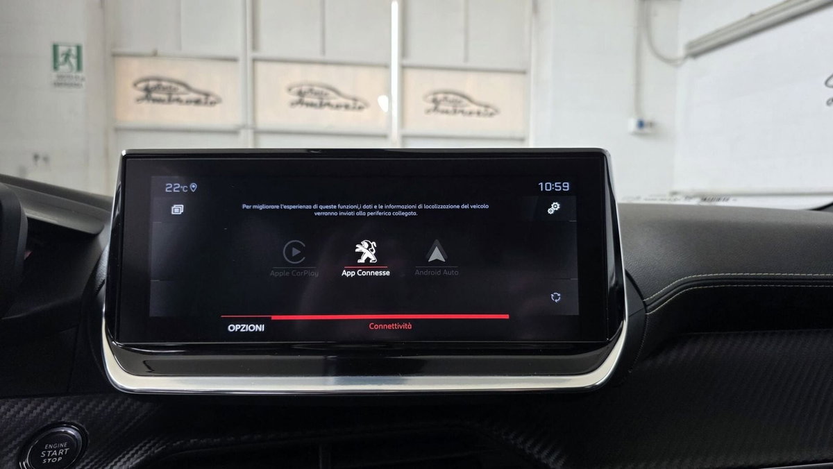 Peugeot 2008 BlueHDi 130 S&S EAT8 GT Line (13)
