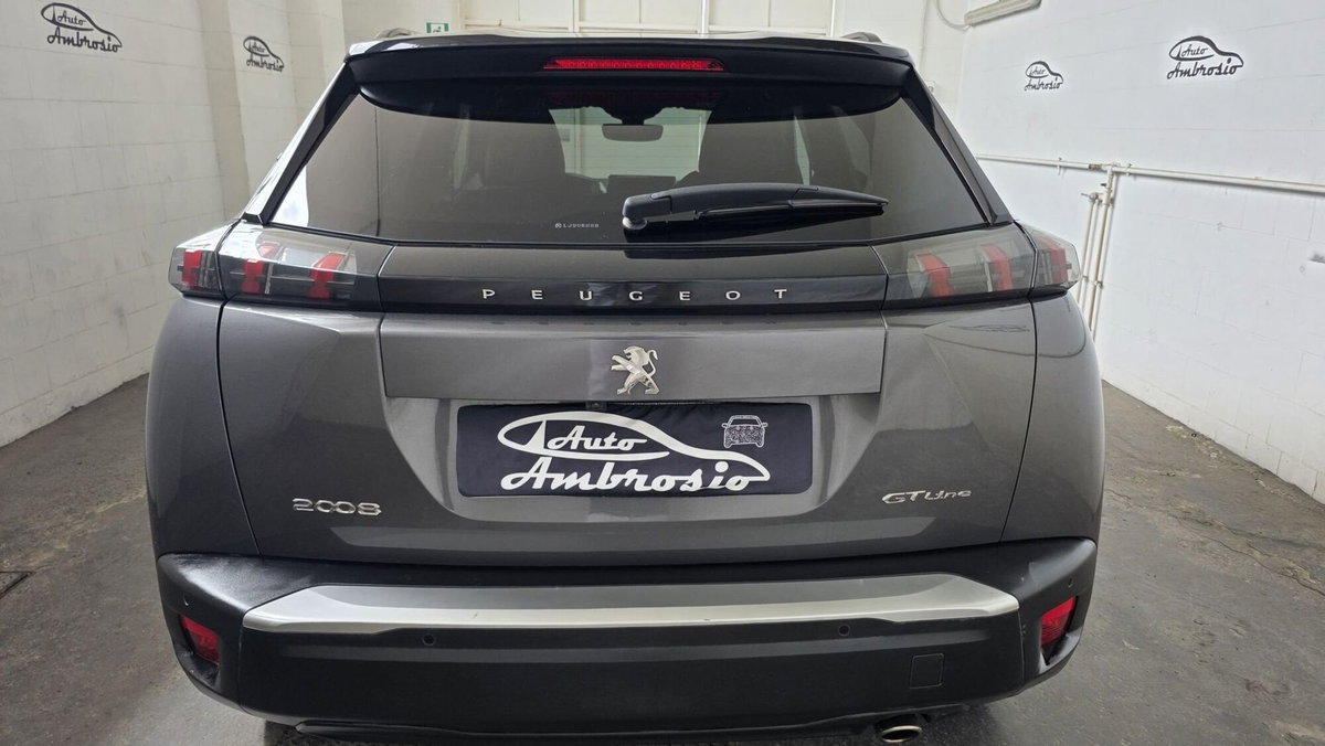 Peugeot 2008 BlueHDi 130 S&S EAT8 GT Line (6)