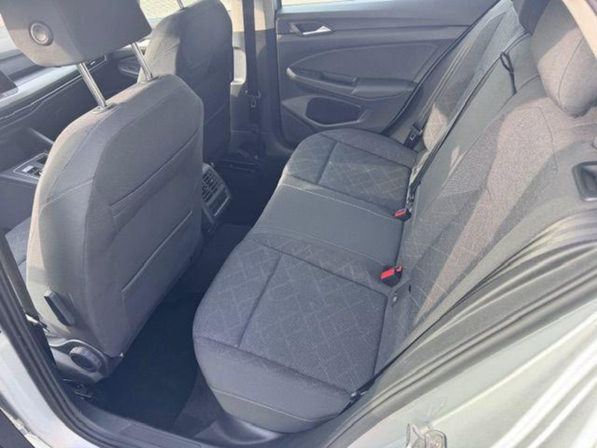 Volkswagen Golf Variant 2.0 TDI 150 CV DSG SCR Life (6)