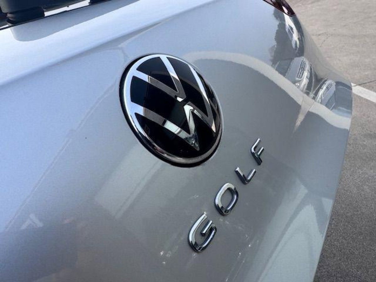 Volkswagen Golf Variant 2.0 TDI 150 CV DSG SCR Life (9)