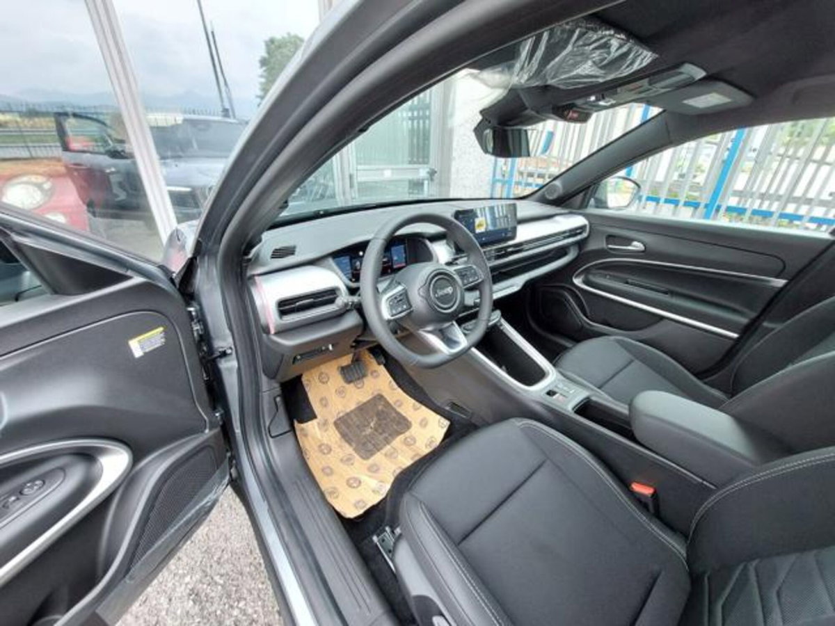 Jeep Avenger 1.2 turbo Summit fwd 100cv (7)