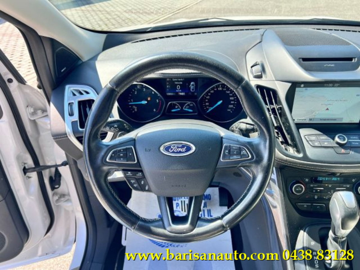 Ford Kuga 2.0 TDCI 150 CV S&S 4WD Powershift Vignale (11)