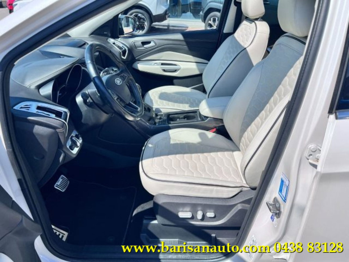 Ford Kuga 2.0 TDCI 150 CV S&S 4WD Powershift Vignale (4)