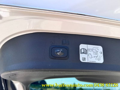 Ford Kuga 2.0 TDCI 150 CV S&S 4WD Powershift Vignale (8)