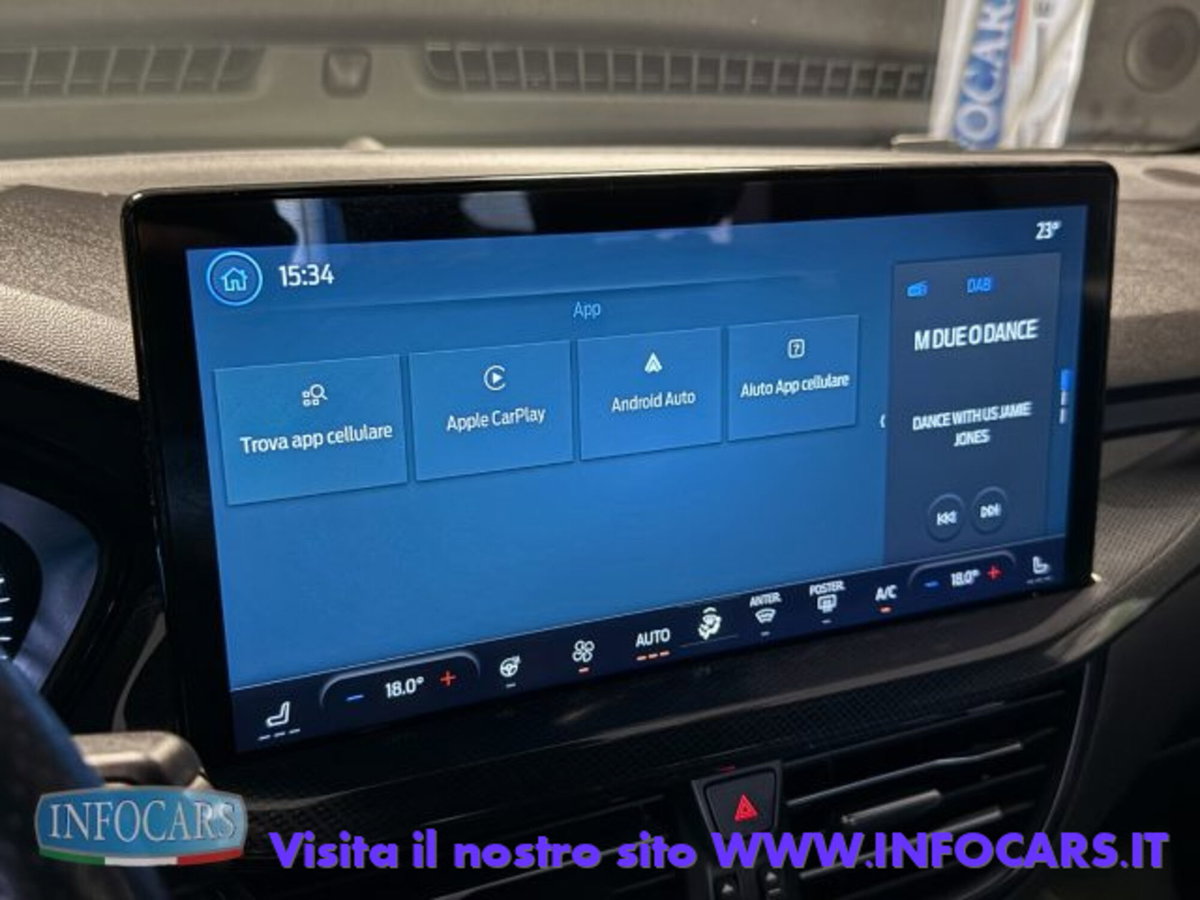 Ford Focus Station Wagon 1.0 EcoBoost Hybrid 155 CV SW ST-Line (15)