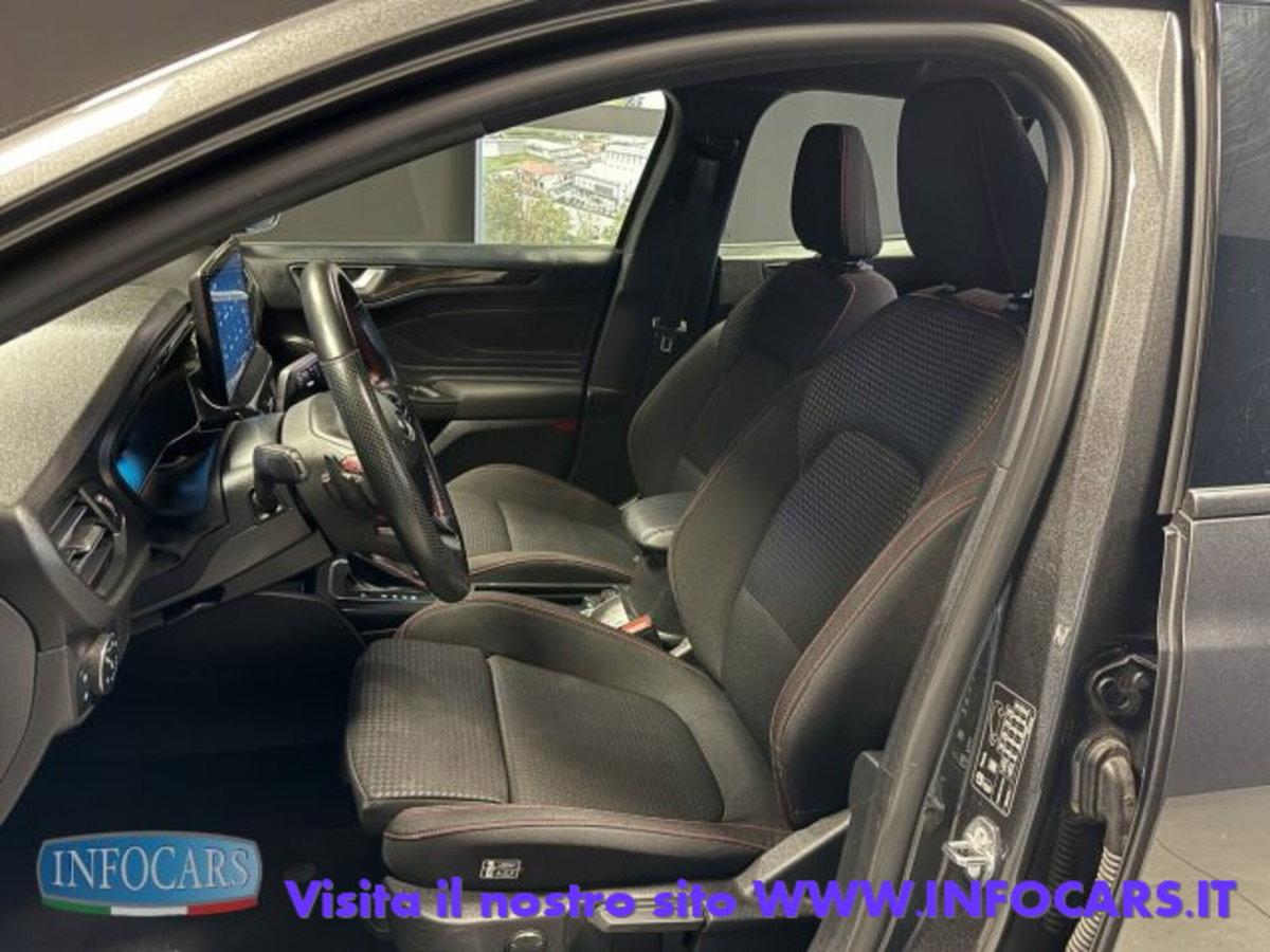 Ford Focus Station Wagon 1.0 EcoBoost Hybrid 155 CV SW ST-Line (5)