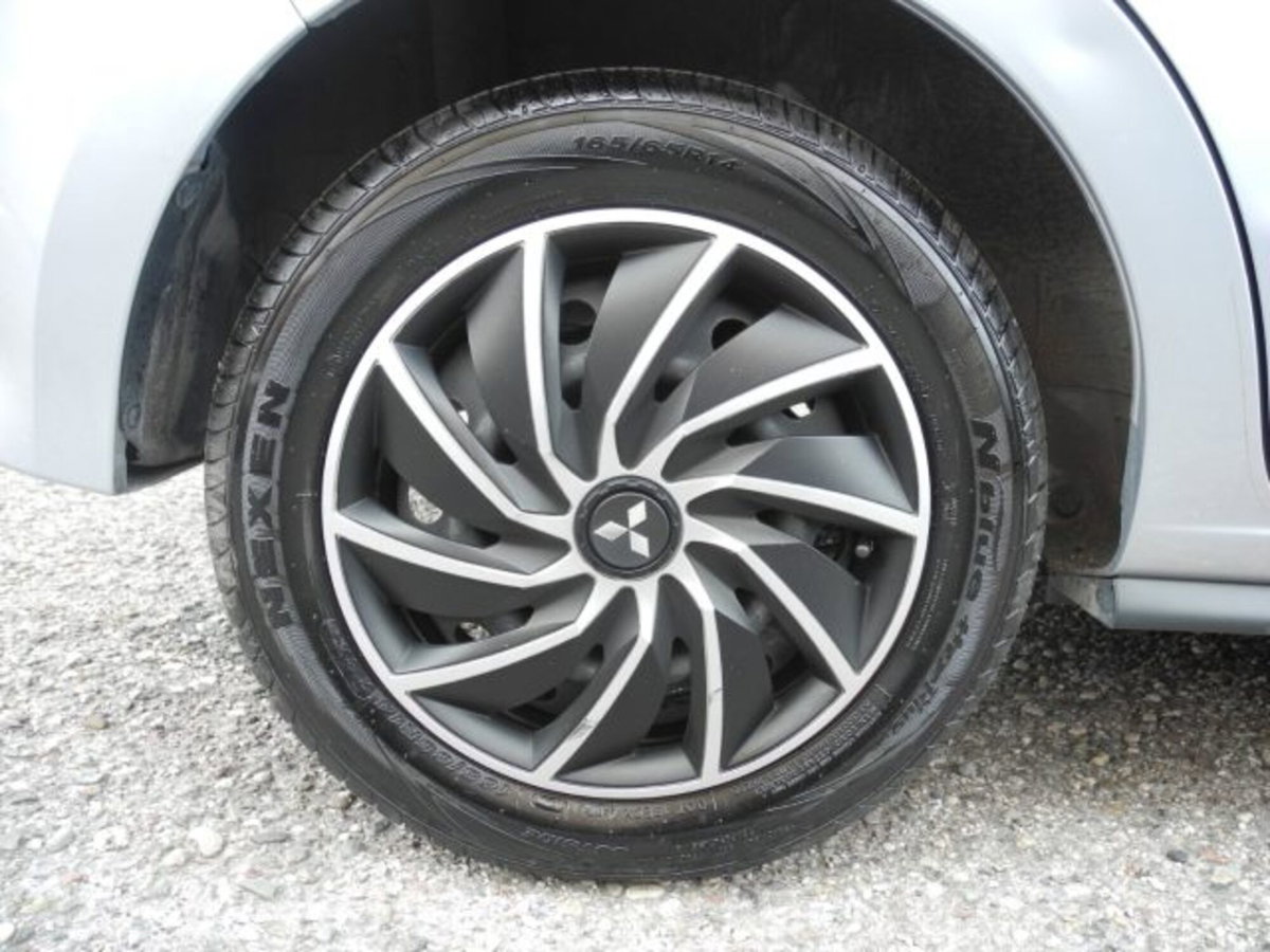 Mitsubishi Space Star 1.2 Intense SDA (15)