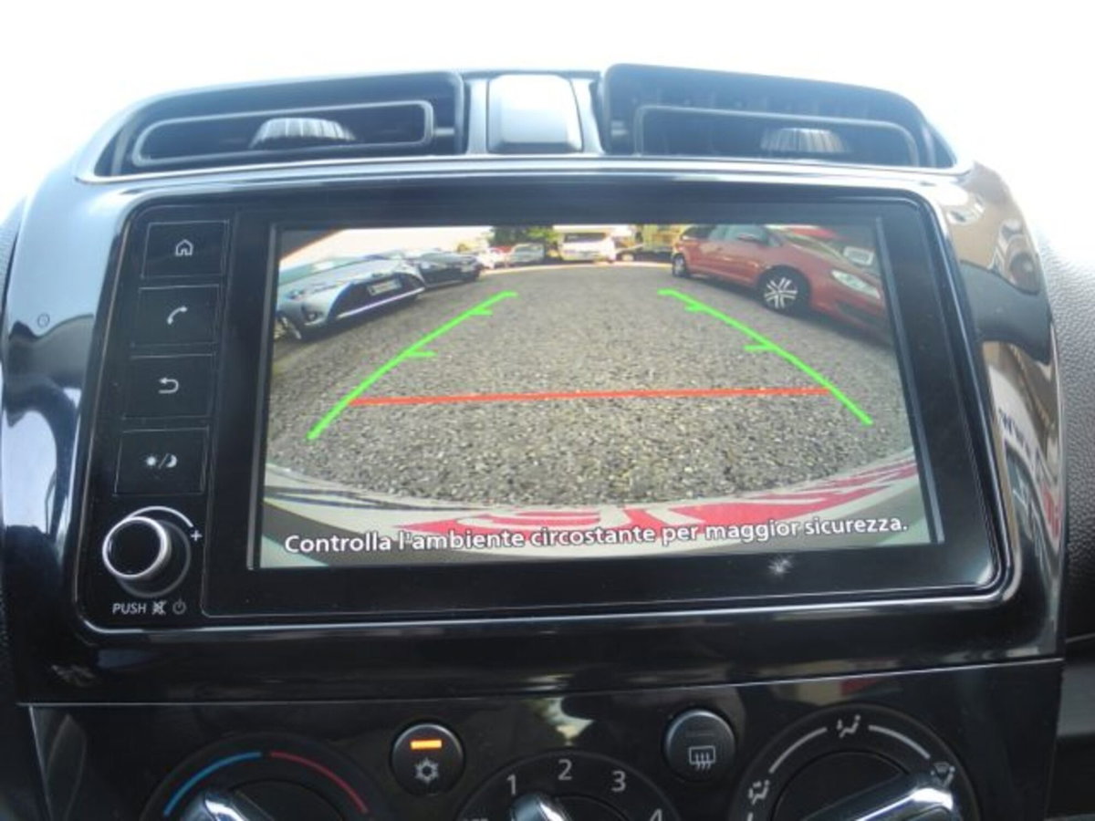 Mitsubishi Space Star 1.2 Intense SDA (8)