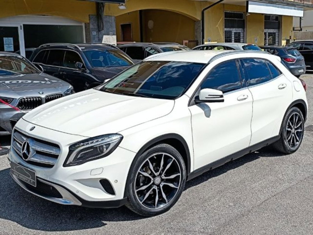 Mercedes-Benz GLA SUV 200 CDI Automatic 4Matic Sport