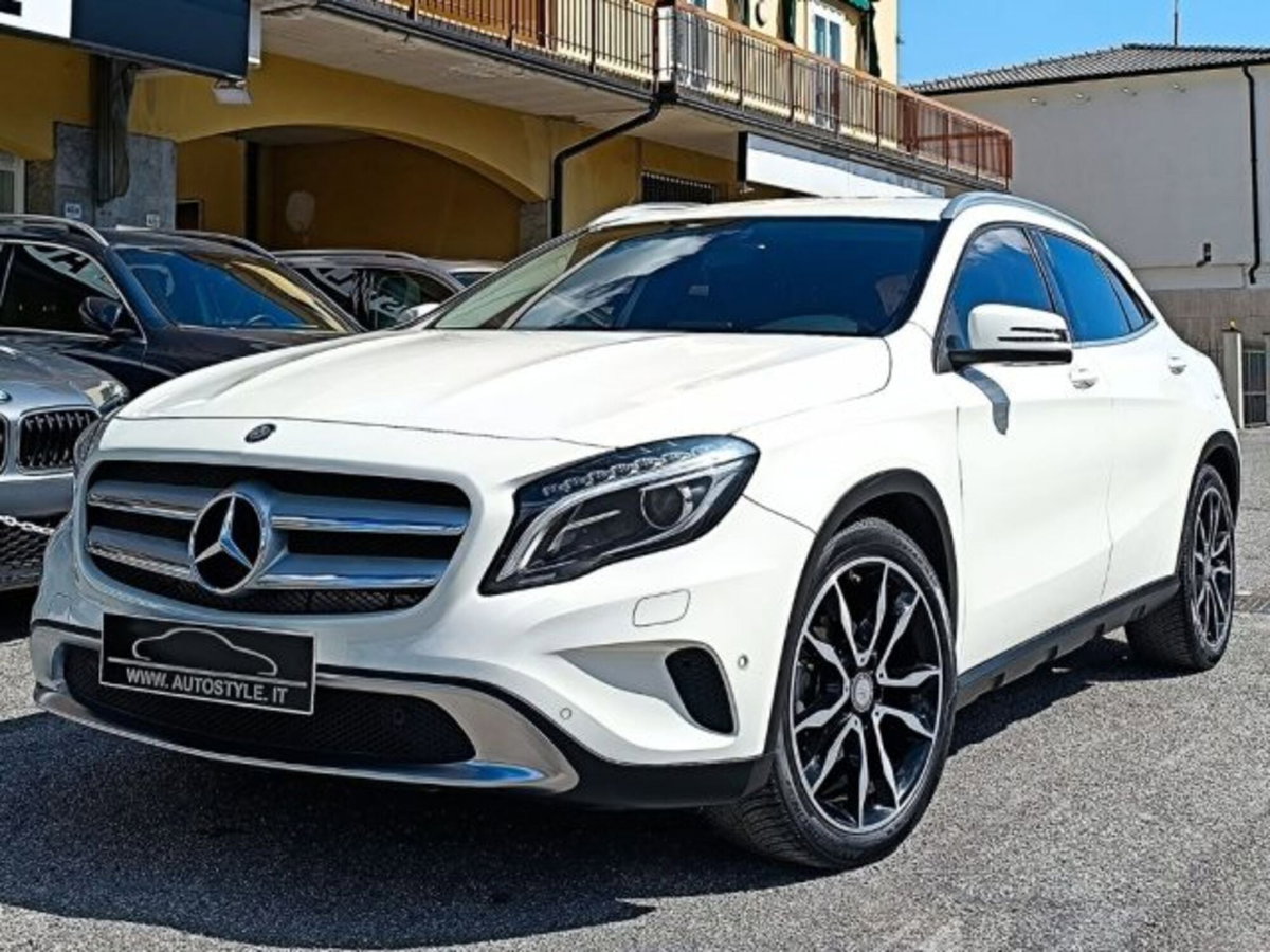 Mercedes-Benz GLA SUV 200 CDI Automatic 4Matic Sport (20)