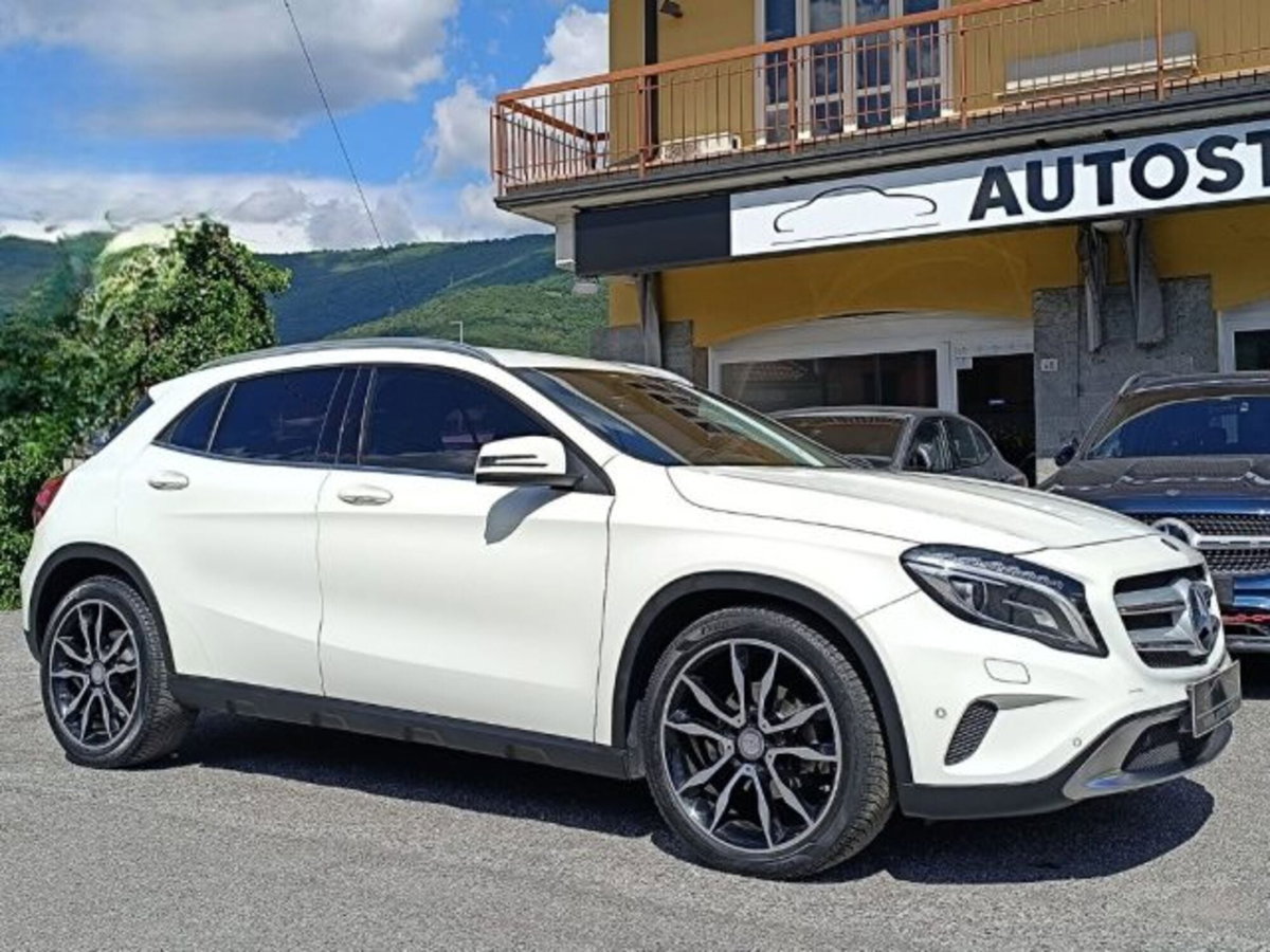 Mercedes-Benz GLA SUV 200 CDI Automatic 4Matic Sport (4)