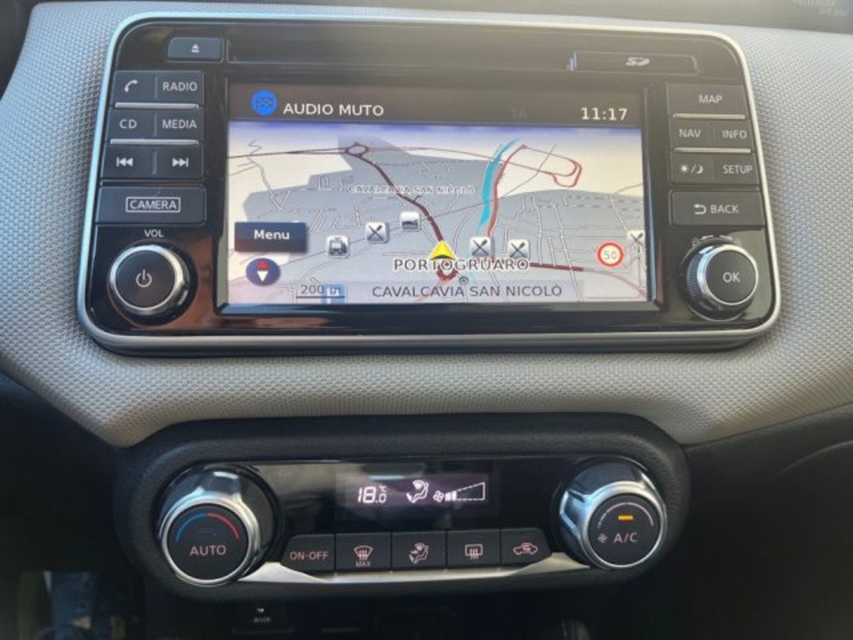 Nissan Micra 1.5 dCi 8V 5 porte Tekna (10)