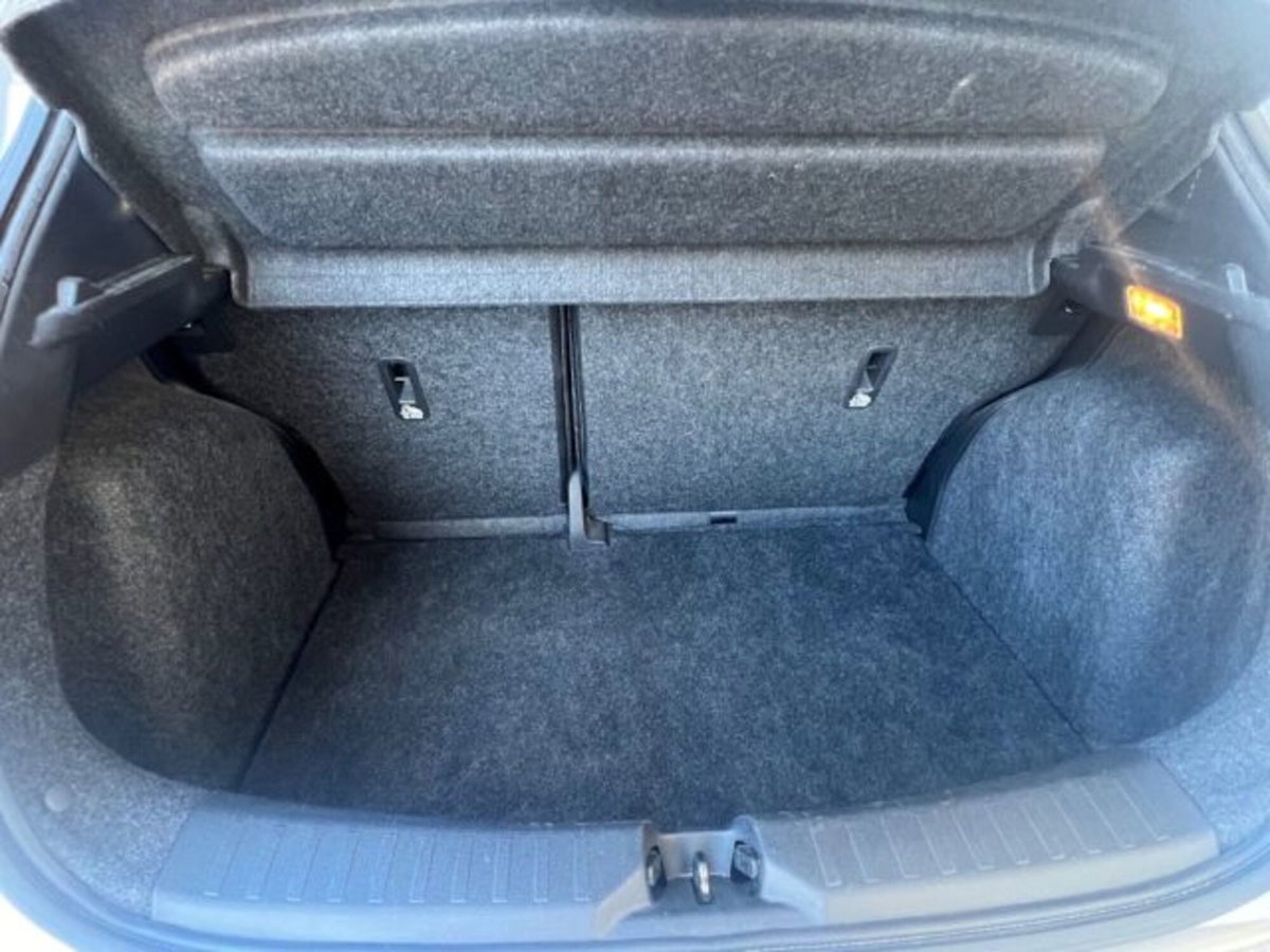 Nissan Micra 1.5 dCi 8V 5 porte Tekna (14)
