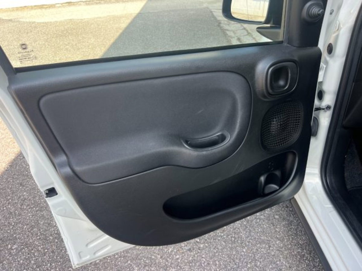 Fiat Panda 1.0 firefly hybrid s&s 70cv 5p.ti (13)