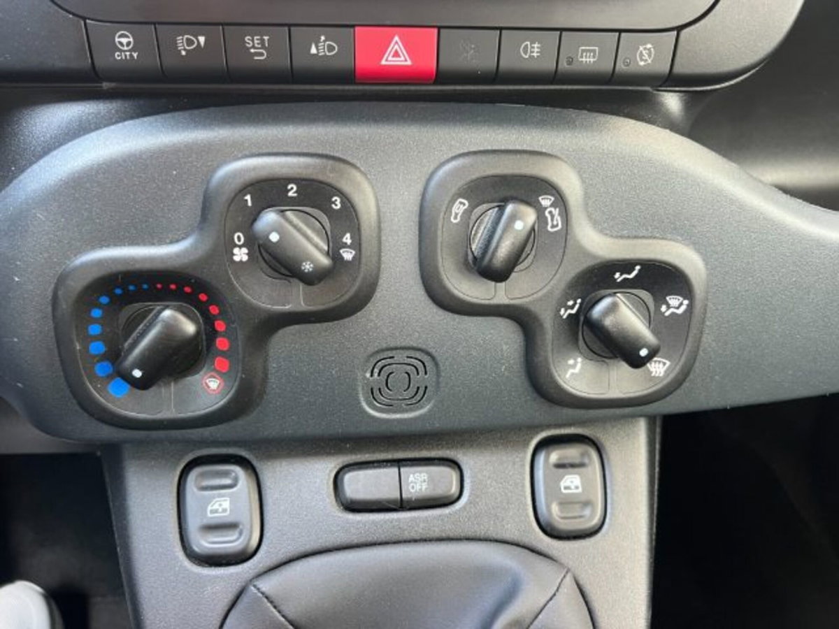 Fiat Panda 1.0 firefly hybrid s&s 70cv 5p.ti (18)