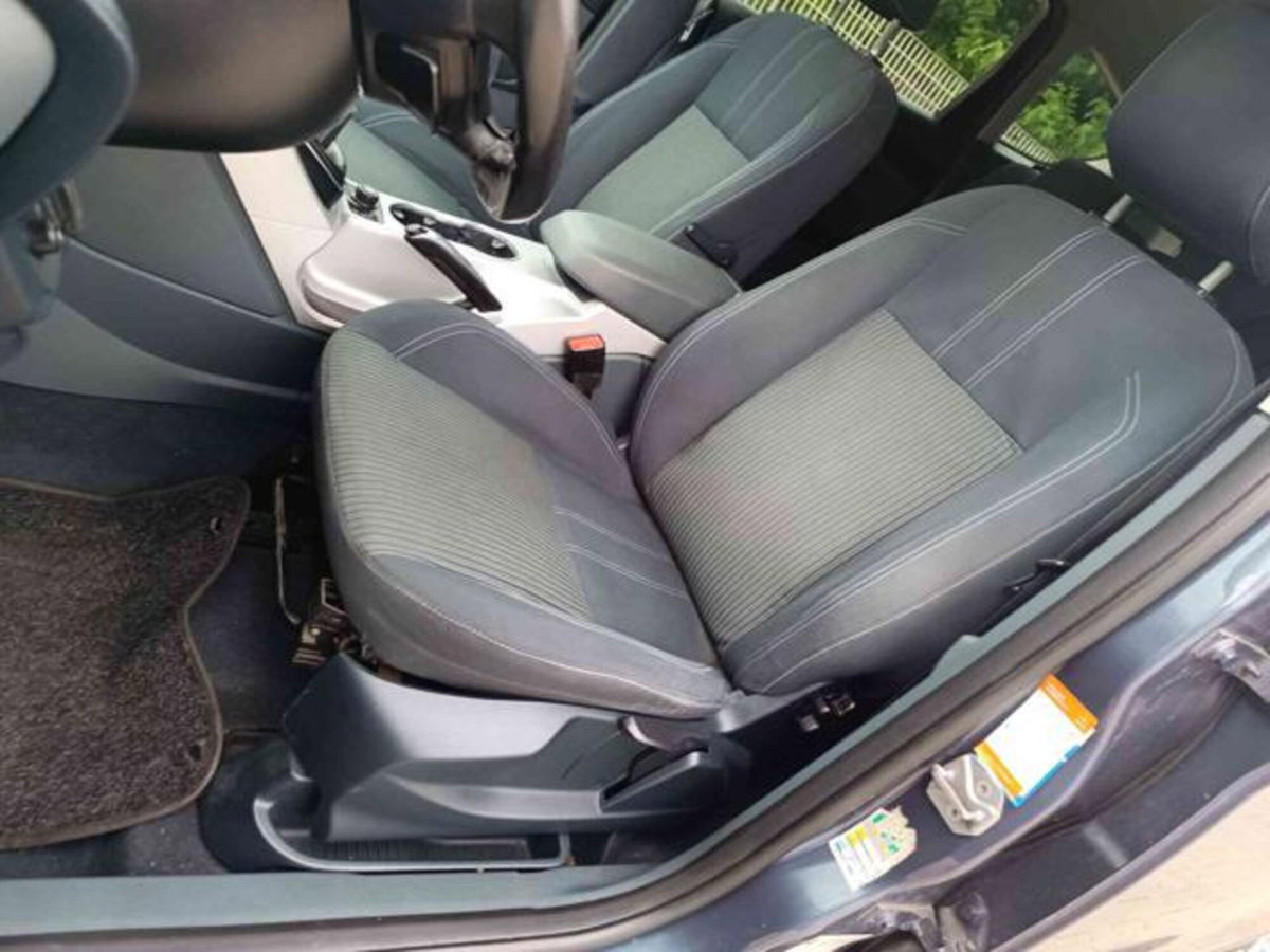Ford C-Max 2.0 TDCi 163CV Titanium (7)