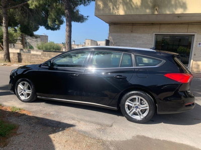 Ford Focus Station Wagon 1.5 EcoBlue 120 CV automatico SW Business (9)