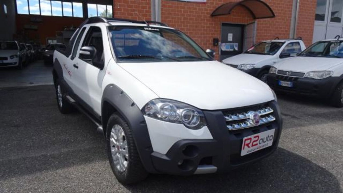 Fiat Strada 1.3 MJT Pick-up Cabina Lunga Adventure (15)