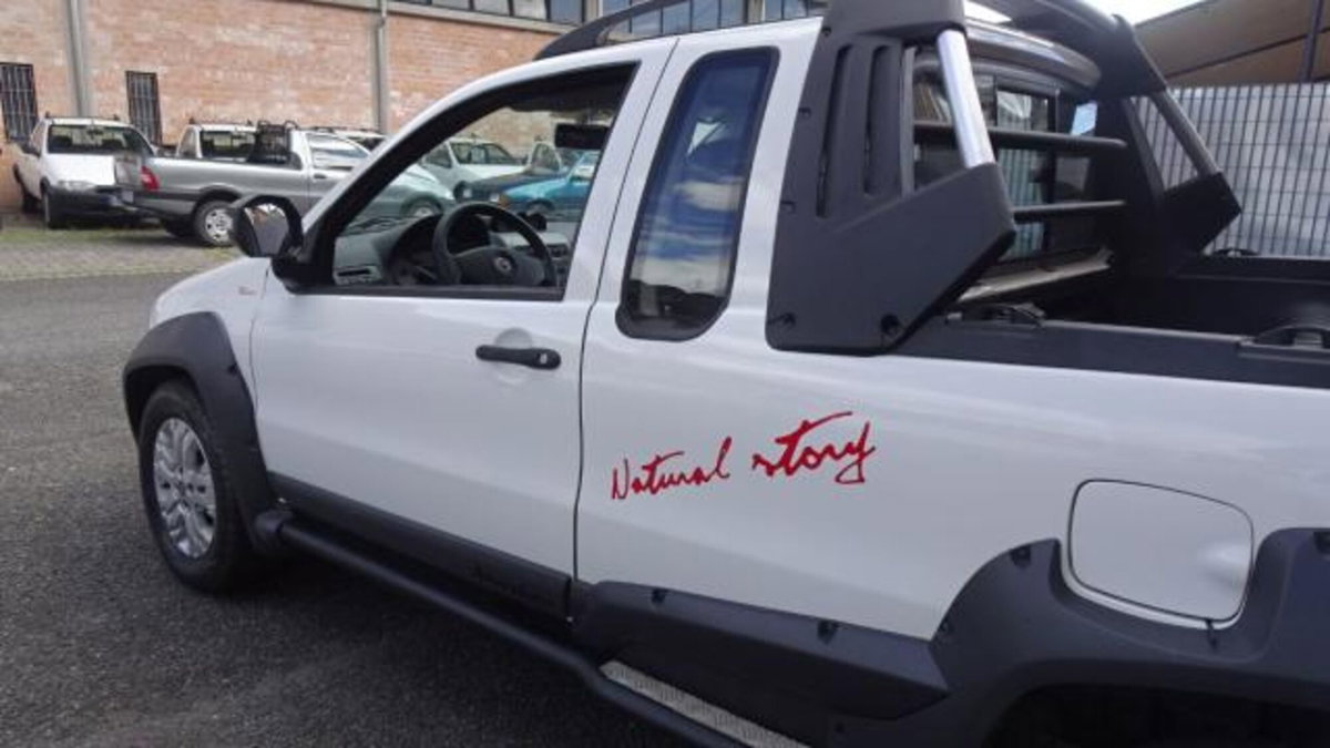 Fiat Strada 1.3 MJT Pick-up Cabina Lunga Adventure (6)