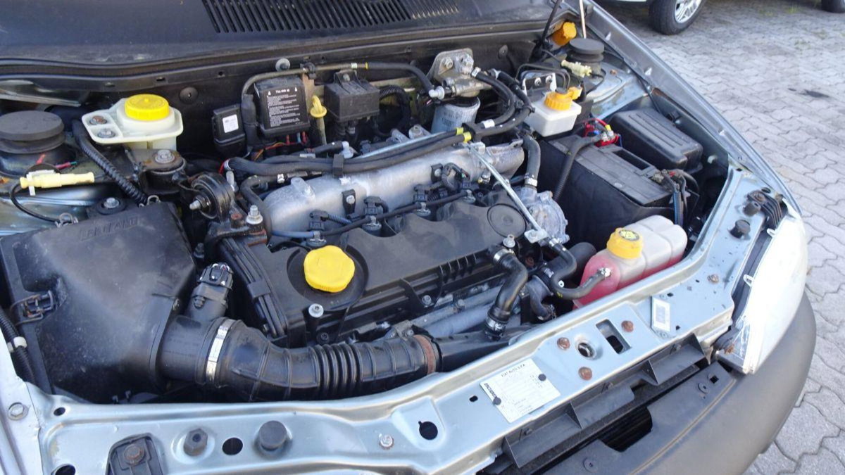 Fiat Strada 1.9 JTD Pick-up (20)
