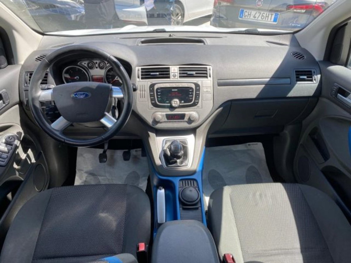 Ford Kuga 2.0 TDCi 136 CV 2WD Titanium DPF (10)