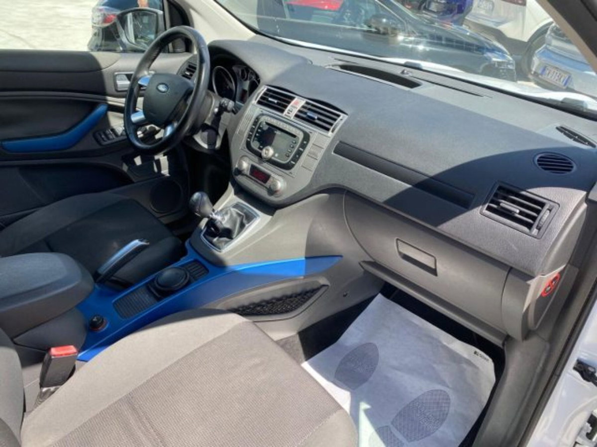 Ford Kuga 2.0 TDCi 136 CV 2WD Titanium DPF (11)