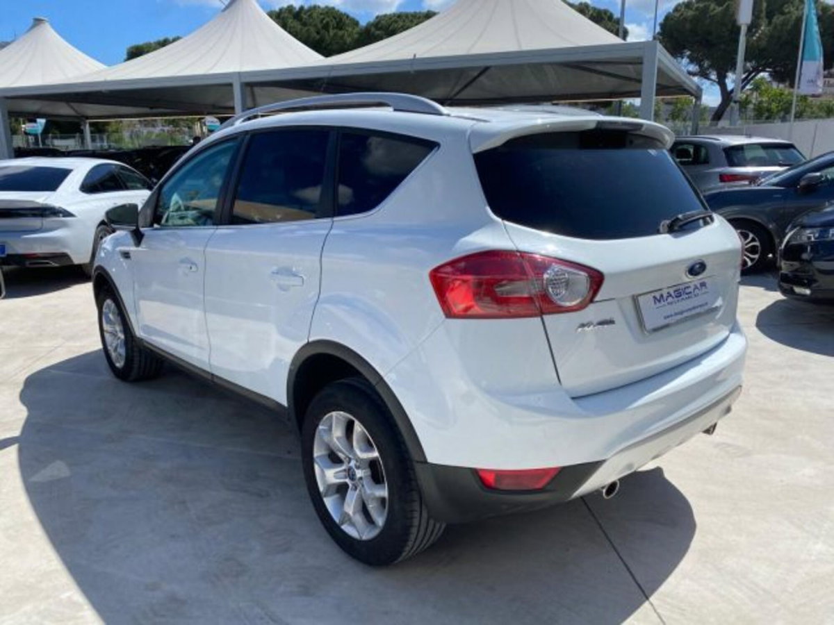 Ford Kuga 2.0 TDCi 136 CV 2WD Titanium DPF (6)