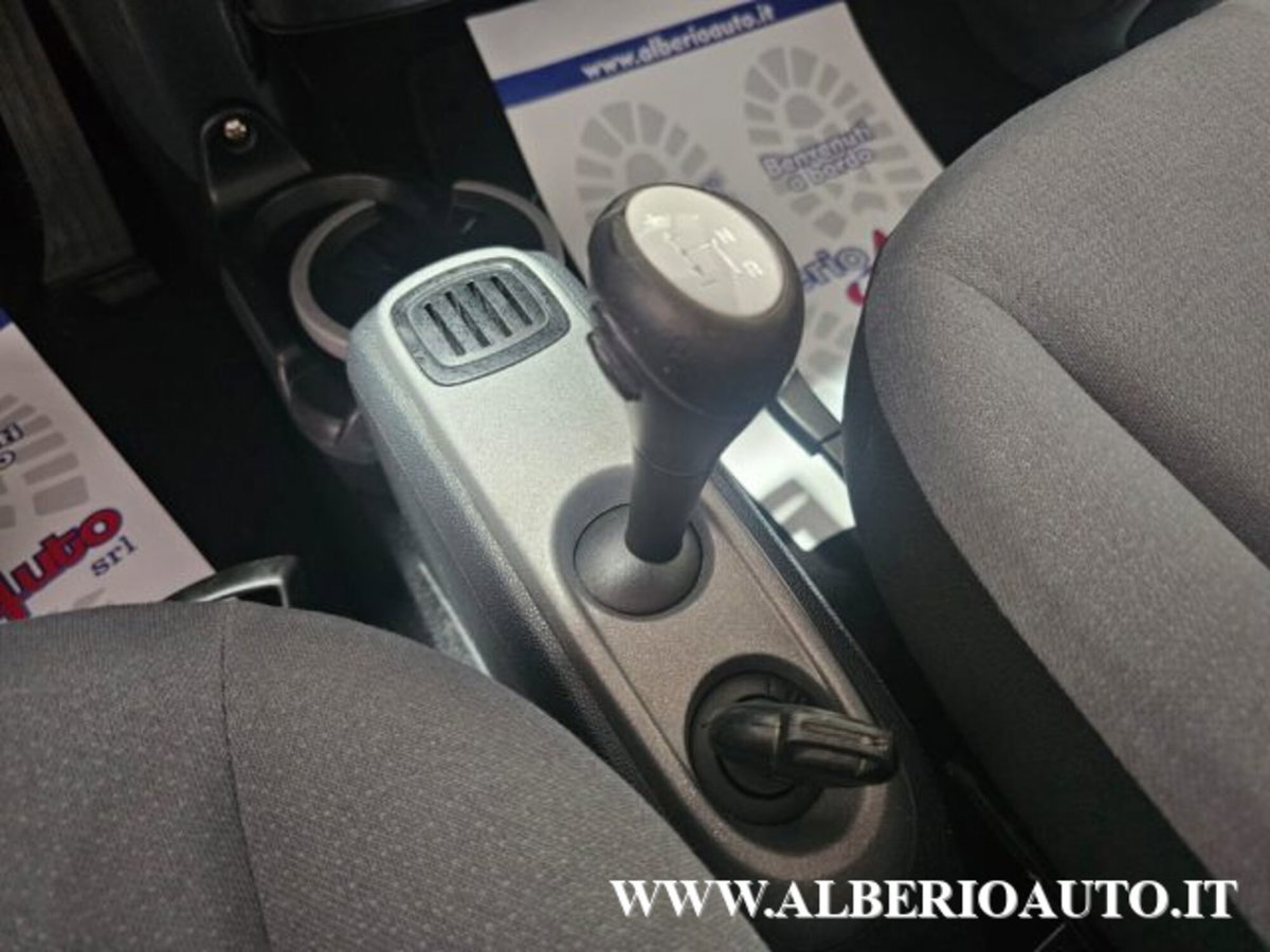 smart Fortwo 1000 52 kW MHD coupé passion (15)