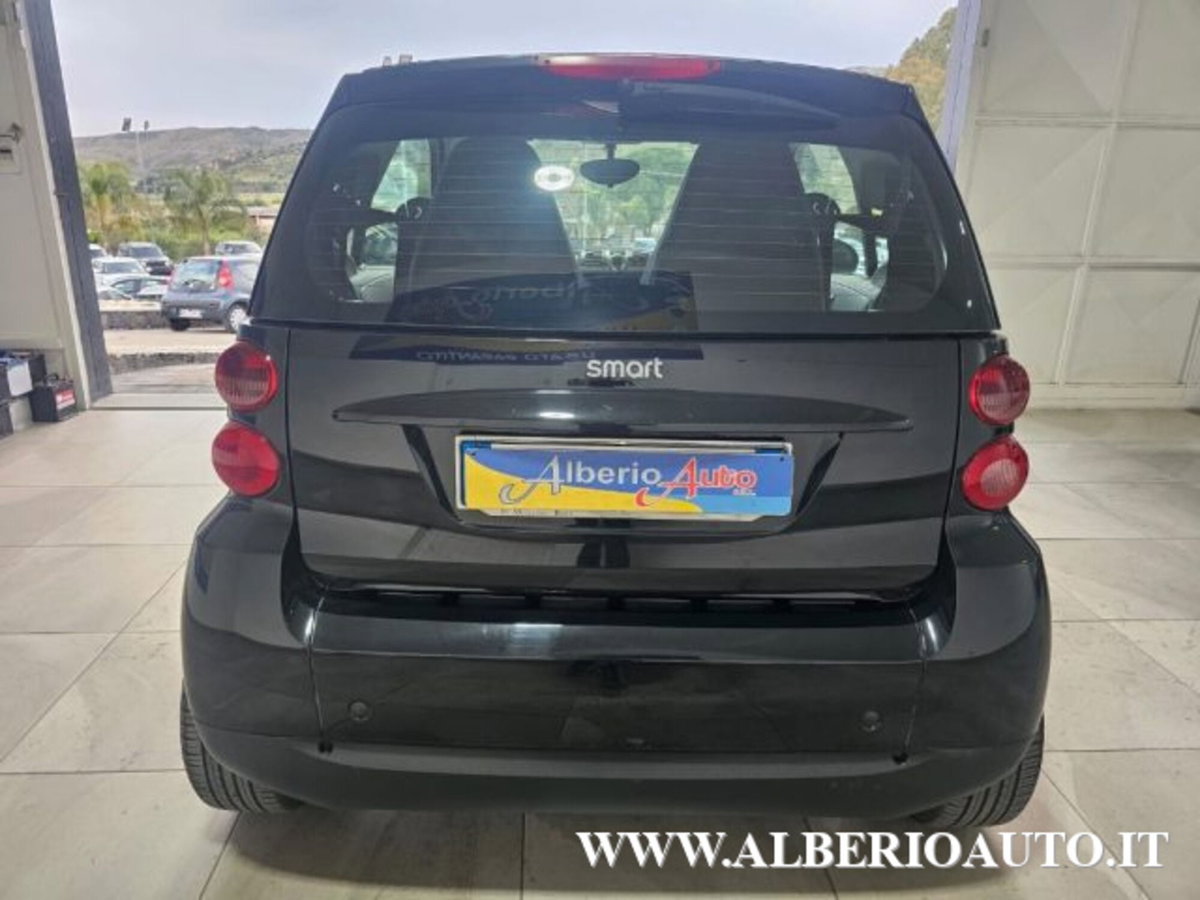 smart Fortwo 1000 52 kW MHD coupé passion (6)