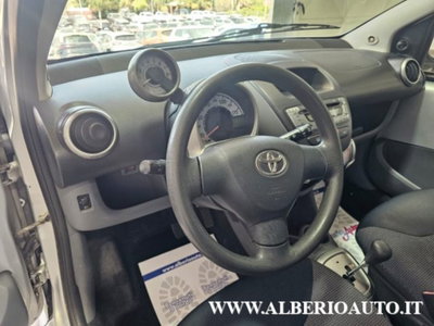 Toyota Aygo 1.0 12V VVT-i 5 porte (15)