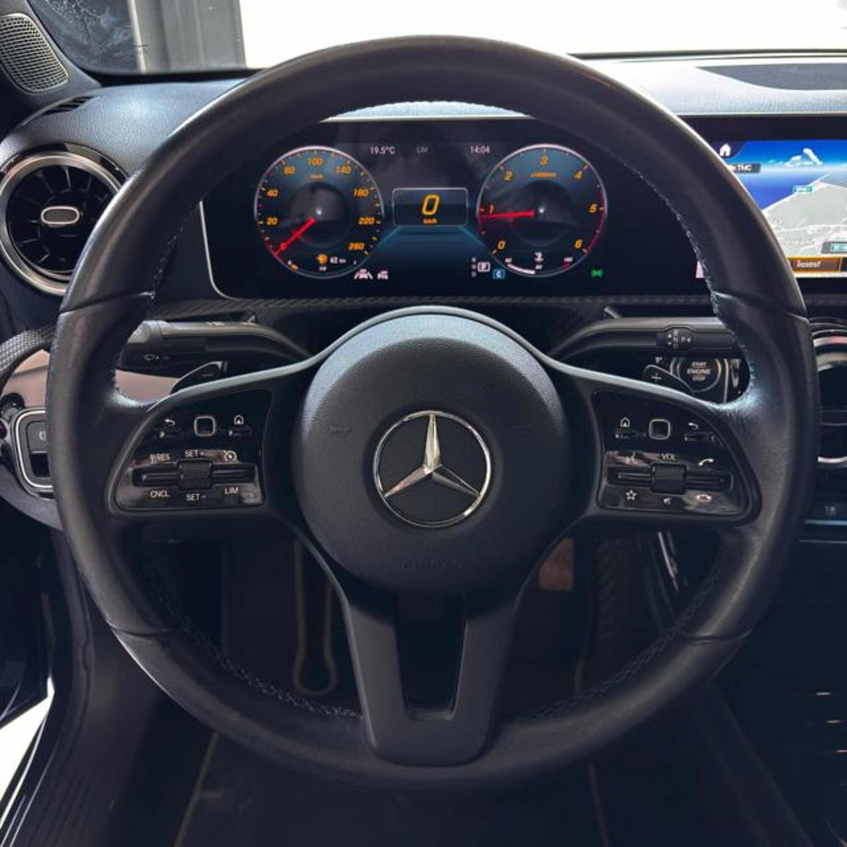 Mercedes-Benz Classe A Sedan 180 Automatic 4p. Sport (10)
