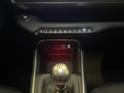 Jeep Avenger 1.2 turbo Summit fwd 100cv (14)