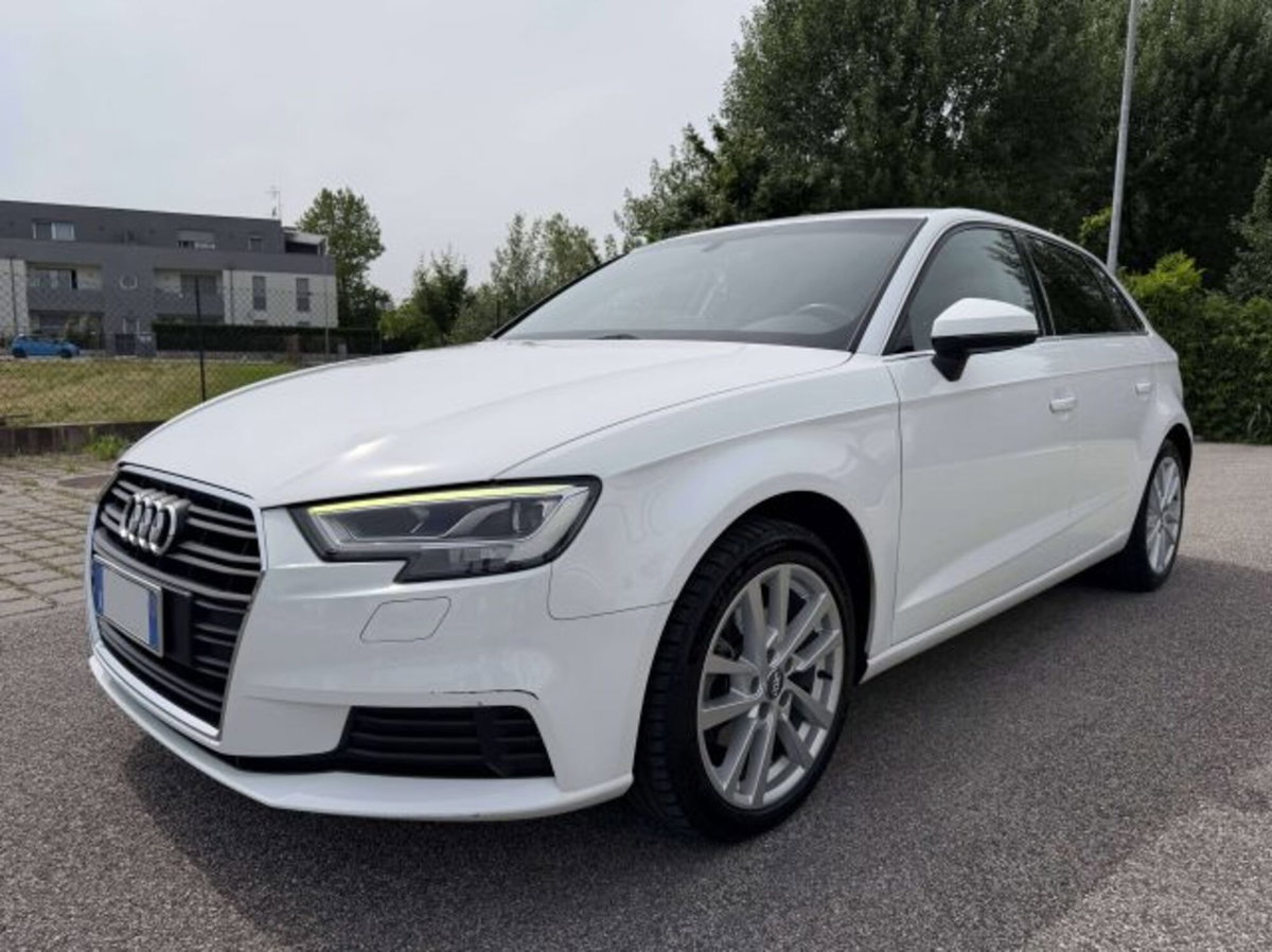 Audi A3 Sportback 2.0 tdi Business 150cv s-tronic